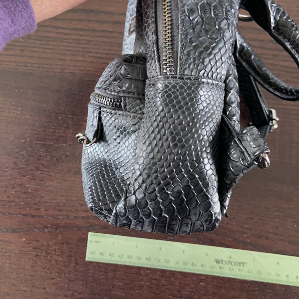 BCBG mini backpack - Picture 9 of 9